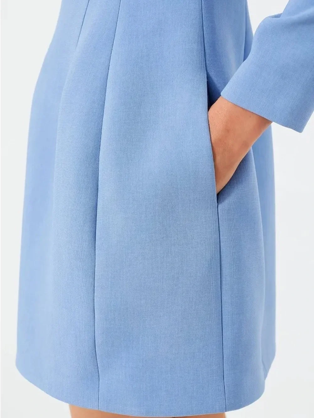 Tuckernuck Blakely Dress in Cornflower Blue Preppy Chic Size 6 - Picture 3 of 7
